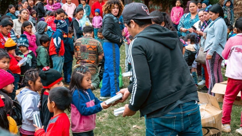 entrega de donativos