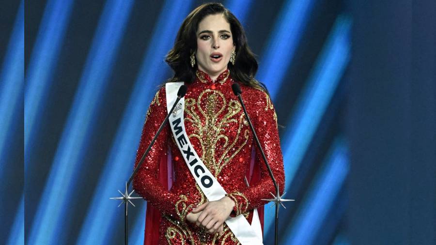 La mexicana Fátima Bosch denuncia ataques en redes tras su triunfo en Miss Universo. Foto: AFP