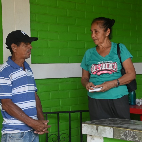 Los pacientes renales deben de viajar a Santa Ana para recibir el tratamiento de hemodiálisis, lo que implica un viaje de más de tres horas