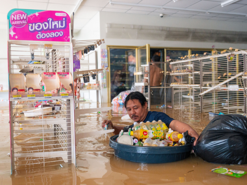 inundaciones-tailandia-33-fallecidos (2) thumbnail