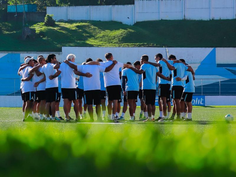 Entreno de Alianza, antes de jugar ante Cacahuatique por las semifinales. Foto: Cortesía Alianza FC