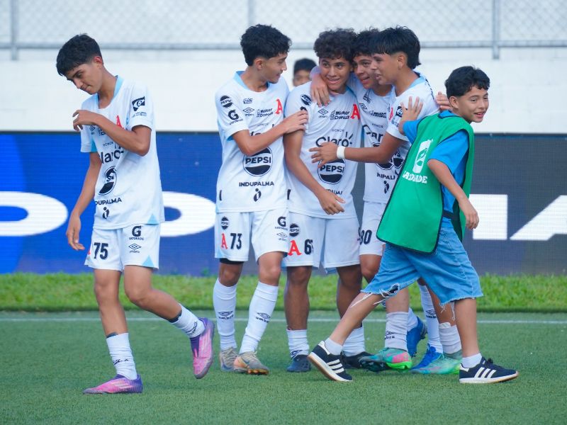 El equipo de Alianza Sub 17, en la final de esta categoría ante Inter FA. Foto: Cortesía Indes