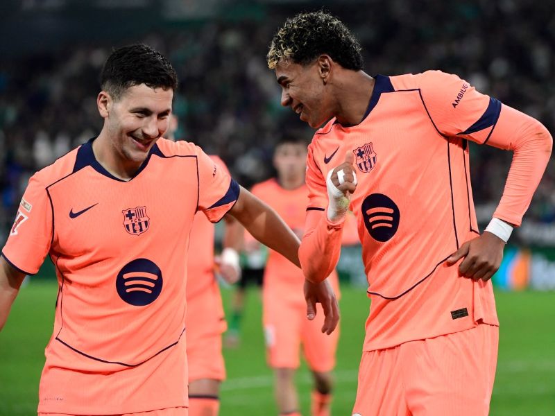 Festejo del quinto gol del Barcelona sobre el Real Betis. Foto: EDH AFP