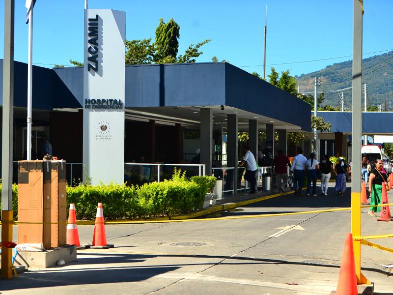 LM-Hospital Zacamil- Entrada Principal