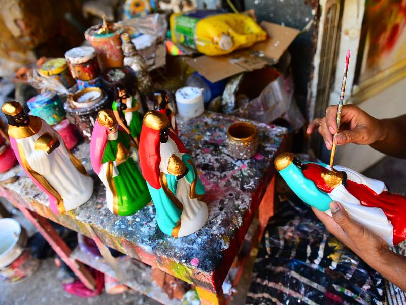 Barro Artesanías Guadalupe comienzan con la fabricación de nacimientos desde septiembre. Foto EDH / Lissette Monterrosa