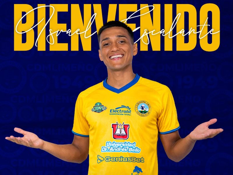 El nuevo fichaje de Limeño, Israel Escalante, y su bienvenida. Foto: Cortesía Municipal Limeño