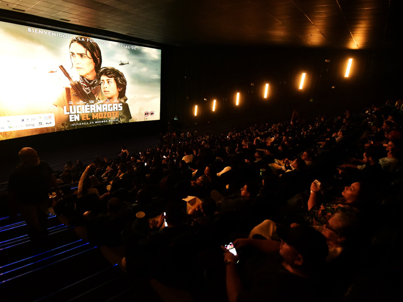 Estreno de "Luciérnagas en El Mozote"