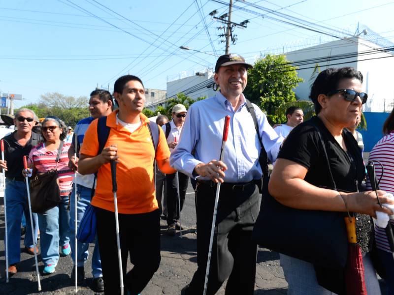 Personas.- Discapacidad- Ciegas