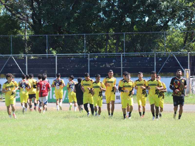 Los gallos comenzaron las labores de cara al Clausura 2026. Foto: Cortesía CD Platense