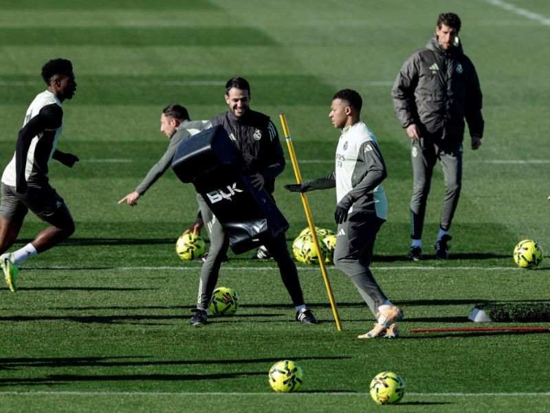 Entrenamiento del Mbappé, del Real Madrid, en LaLiga. Foto: EDH AFP