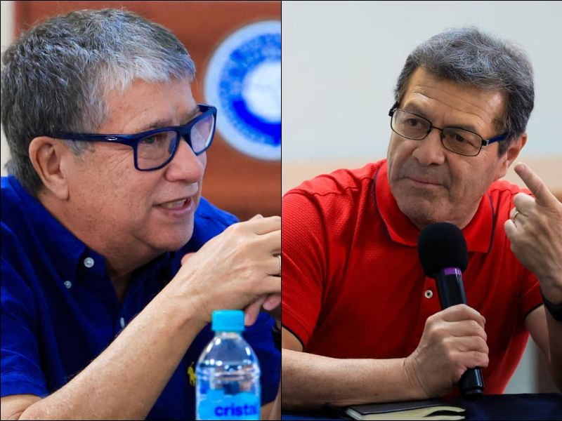 Los DT "Bolillo" Gómez y Hugo Pérez, durante la reunión con Yamil Bukele, en al Fesfut. Foto: Cortesía Fesfut/LaSelecta