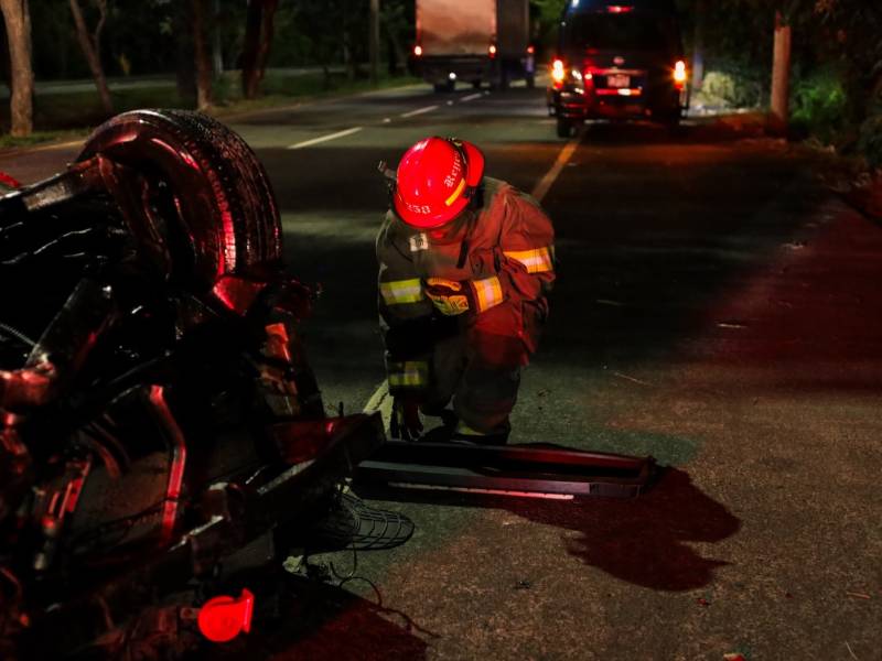 Accidente en autopista a Comalapa | cortesía