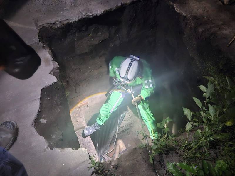 Anciano cae en una fosa y muere | cortesía