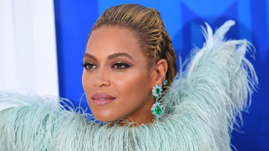Beyoncé es declarada milmillonaria por Forbes