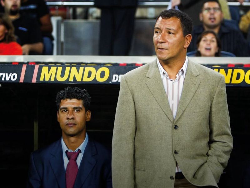 henk ten cate surinam futbol