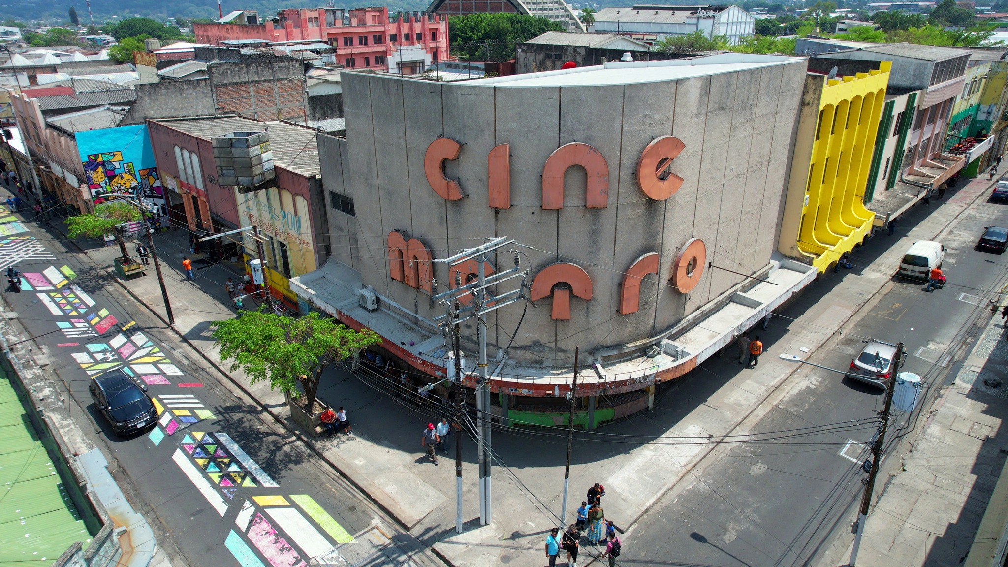 La Nave Cine Metro. Foto Facebook oficial