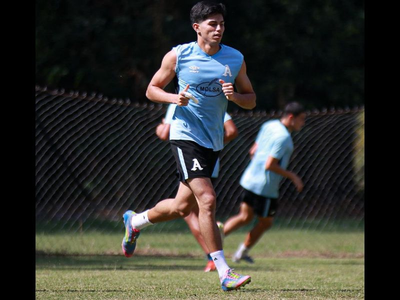 El volante Harold Osorio, en los entrenos albos. Foto: Cortesía Alianza FC
