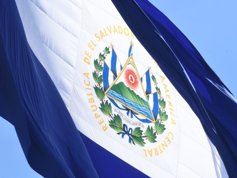 Bandera de El Salvador