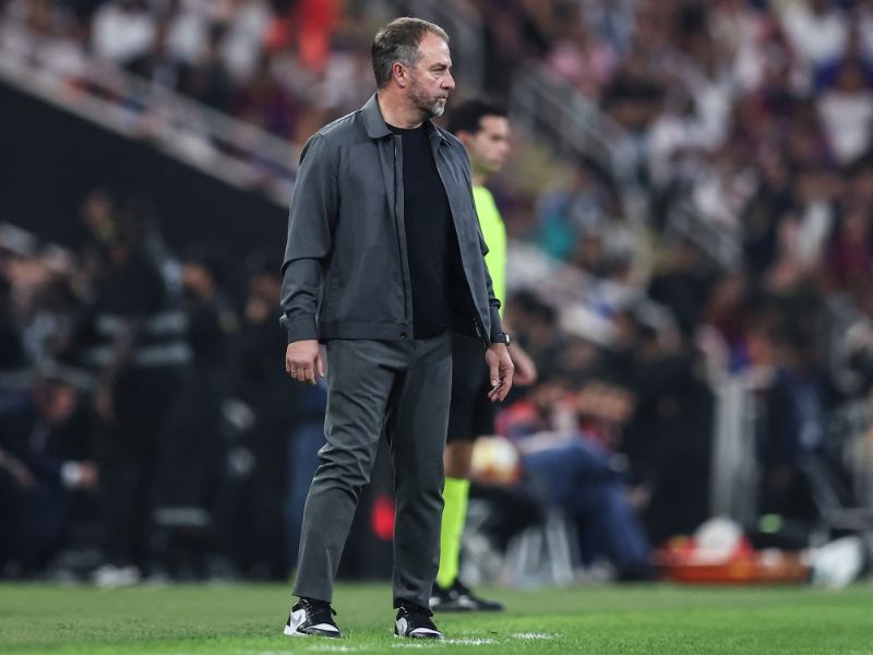 El entrenador alemán del Barcelona, ​​Hansi Flick, durante la final de la Supercopa de España. Foto: EDH AFP