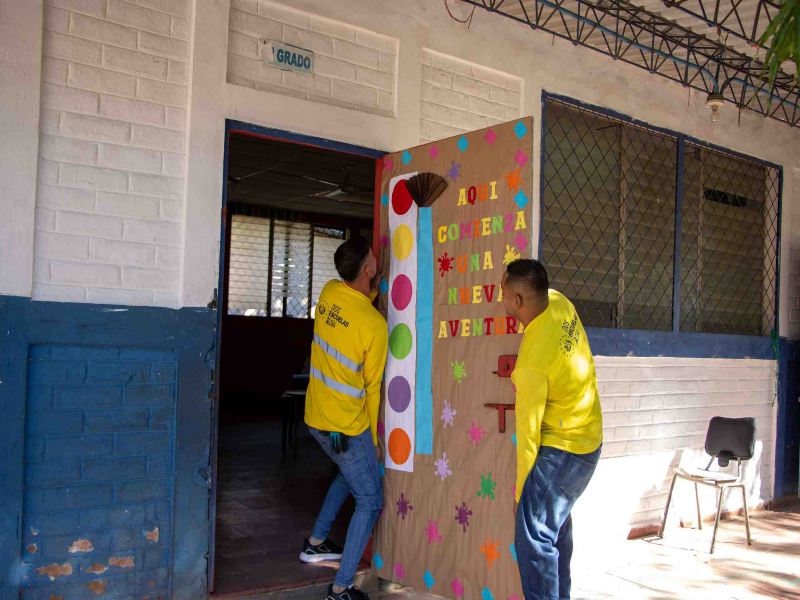 El portal de la iniciativa informó que la remodelación del Centro Escolar Caserío Colonia Las Flores, Cantón Santa Anita, en Mercedes Umaña, Usulután Norte, es ejecutada por la Dirección de Centros Penales. Foto EDH/Cortesía