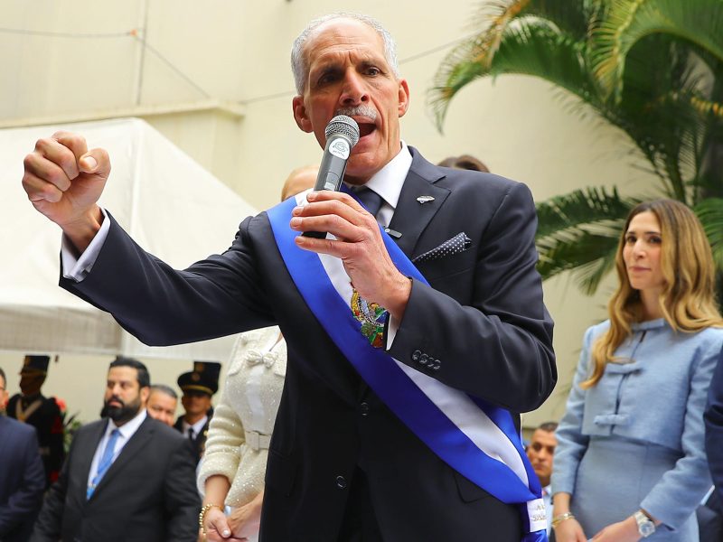Nasry 'Tito' Asfura asume como presidente Honduras