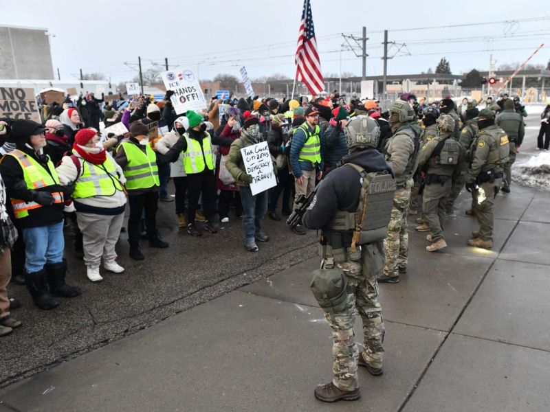 Protestas Minneapolis asesinato mujer agentes ICE inmigración
