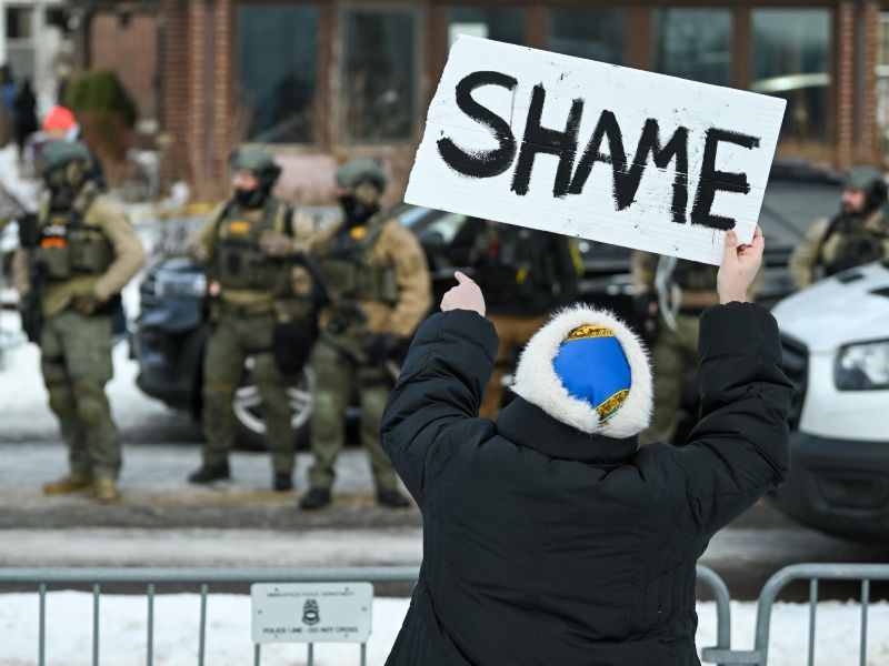 Protestas Minnesota muerte mujer agentes ICE redada migración