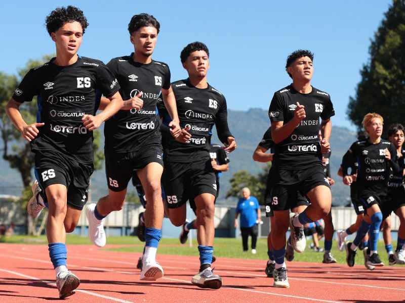 La Sub 17, en un entrenamiento. Foto: Cortesía Fesfut/LaSelecta