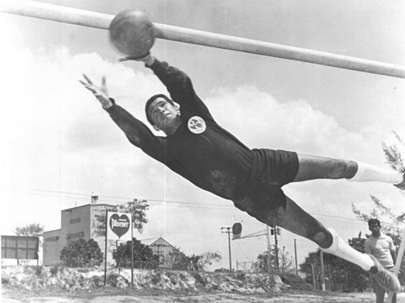 raul araña magaña portero el salvador