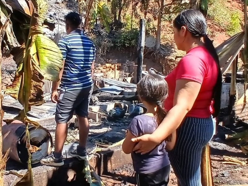 se les quemó la casita