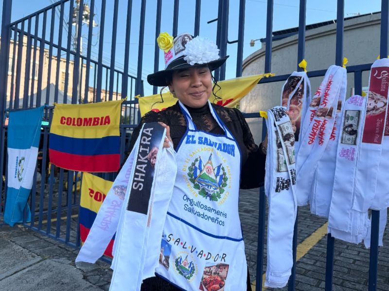 Ambiente concierto de Shakira en El Salvador 2026