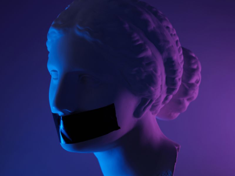 La censura ha estado de cerca del arte porque es la manera más sencilla de perseguir discursos, protegidos por la Libertad de expresión, bajo la excusa que corrompe la moralidad comúnmente aceptada. | Fotos cortesía