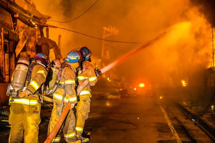 Las autoridades iniciarán una investigación para determinar la causa del incendio. Foto EDH/Cortesía