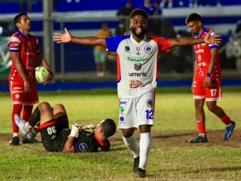 Luis Hinestroza Cacahuatique Copa Presidente