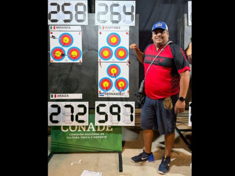 El arquero salvadoreño, Roberto Hernández, en un torneo en México. Foto: Cortesía Indes