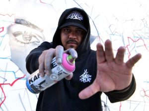 TNT elabora mural dedicado a Shakira en "El Mágico"