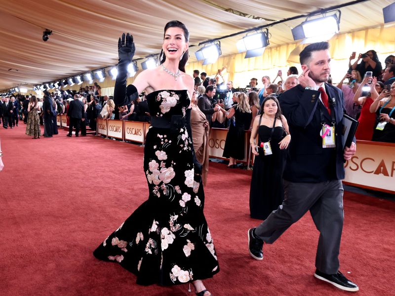 La alfombra roja de los premios Óscar estuvo llena de elegancia y creatividad. Foto AFP
