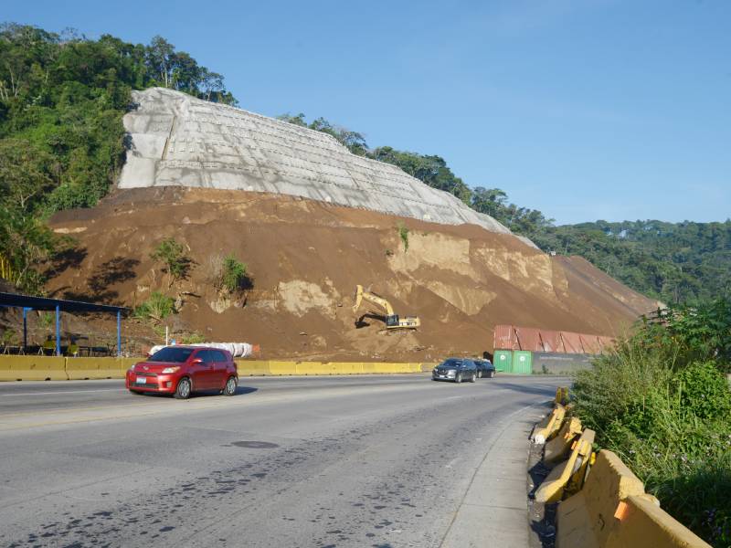 Carretera- Los Chorros-Trabajo