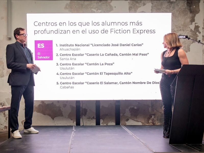 La plataforma Fiction Express premia a instituciones y docentes salvadoreños