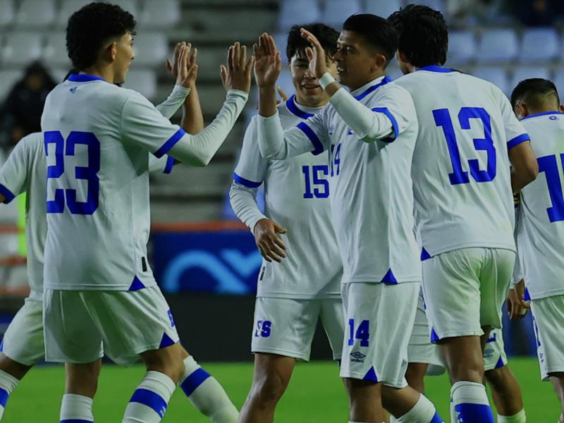 Selecta Amistoso Pachuca Select Kevin Reyes