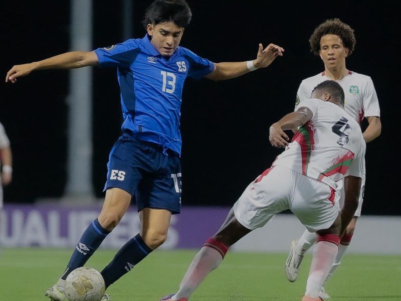 Acciones del juego entre la Sub 20 vs. Surinam. Foto: Cortesía Fesfut/LaSelecta