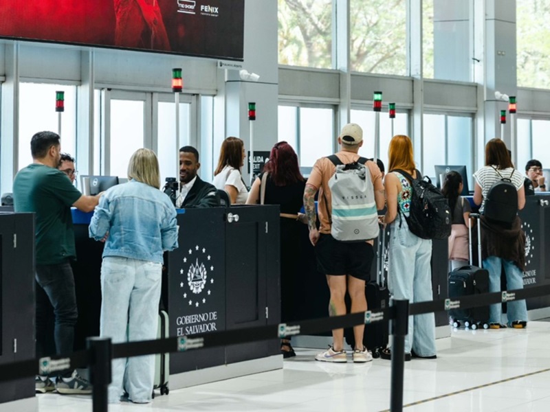 Migración aeropuerto