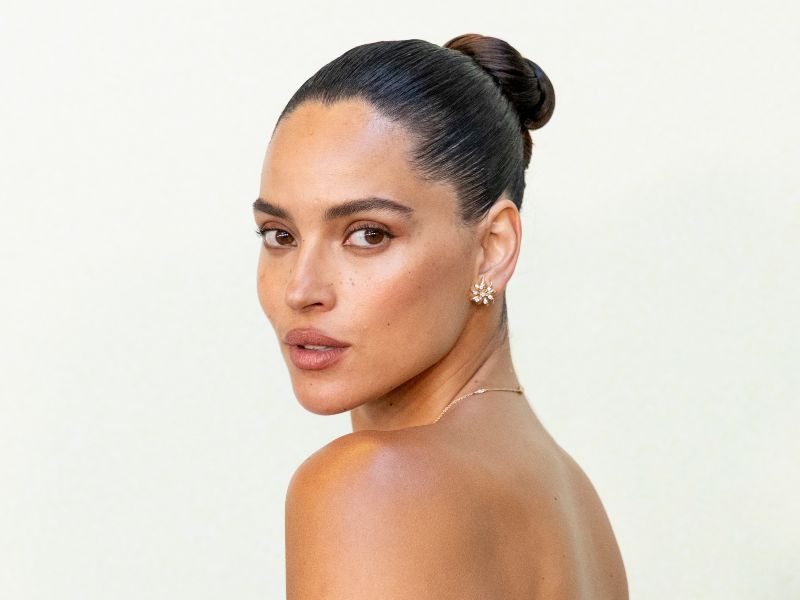 Actriz puertorriqueña Adria Arjona