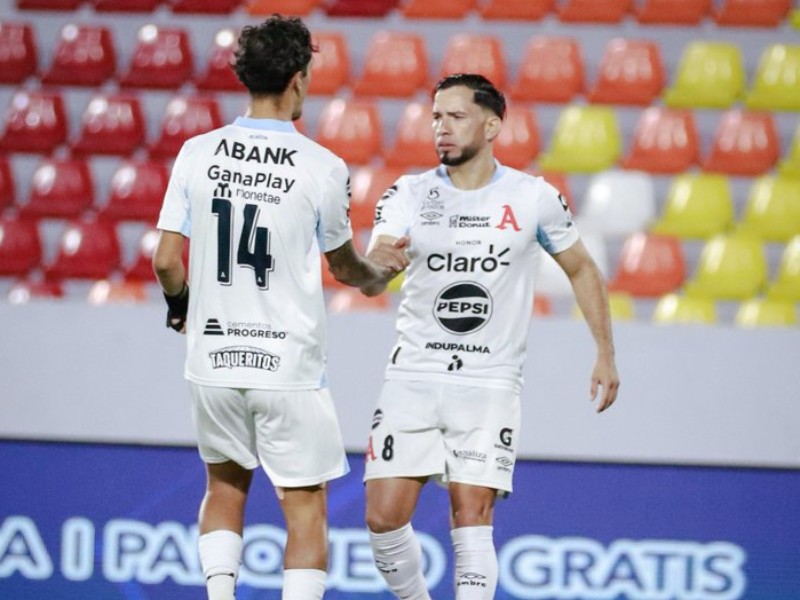 Óscar Rodríguez y Enrico Dueñas