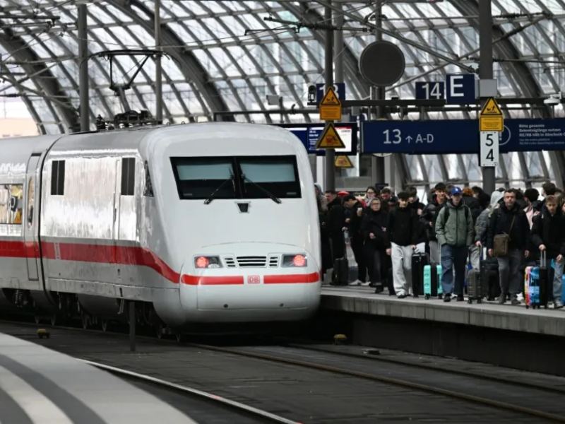 El responsable del hecho fue detenido por los pasajeros. Foto EDH/Cortesía