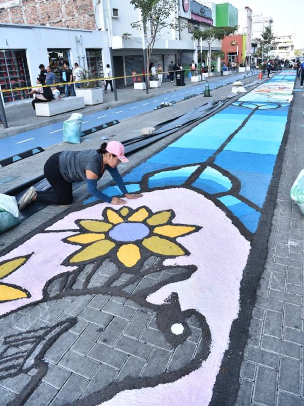 Alfombras-Semana Santa- Centro Histórico-Trabajos- Viernes- Santo Entierro