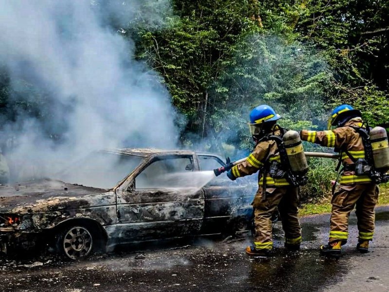 Bomberos de El Salvador