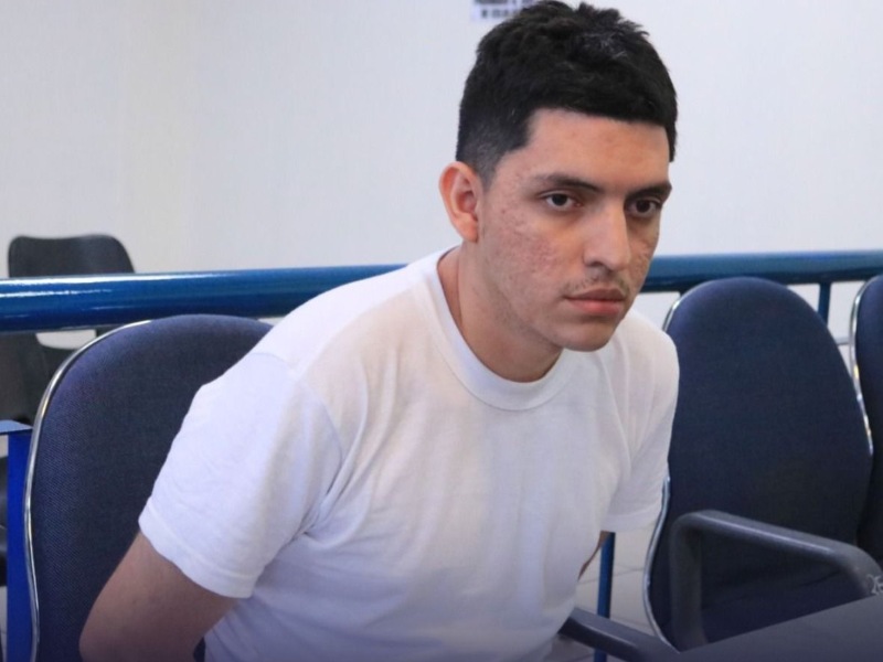 Jonathan Isaac Sigüenza Campos, de 23 años, enfrentó la vista pública por el delito de extorsión. Foto EDH/Cortesía