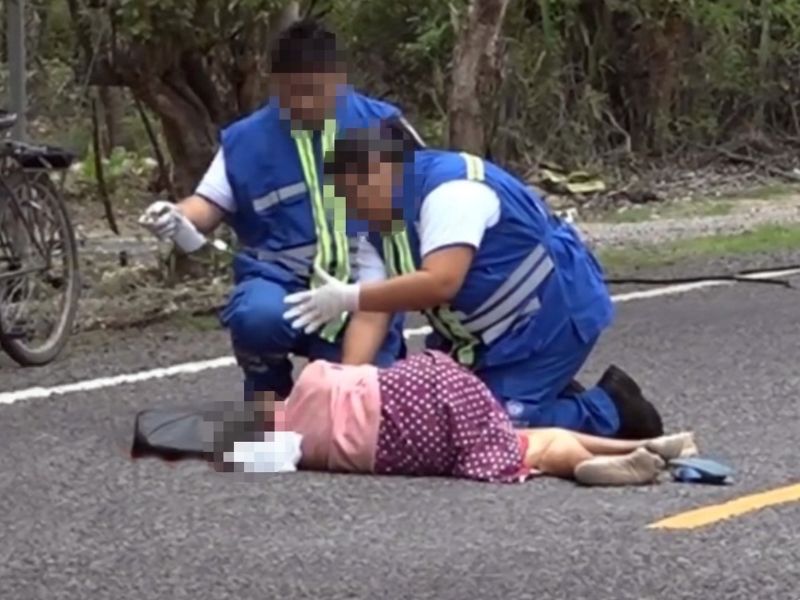 Atropellada en Chalatenango