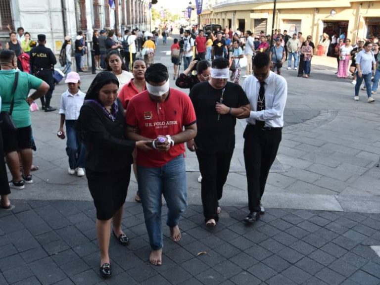 ML-Feligresía- Penitencias- Iglesia- El Calvario- Semana Santa